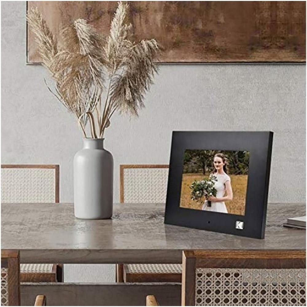 Kodak 1024 x 768 IPS Display 8’’ Digital Photo Frame Built in 8GB - Ebony Black